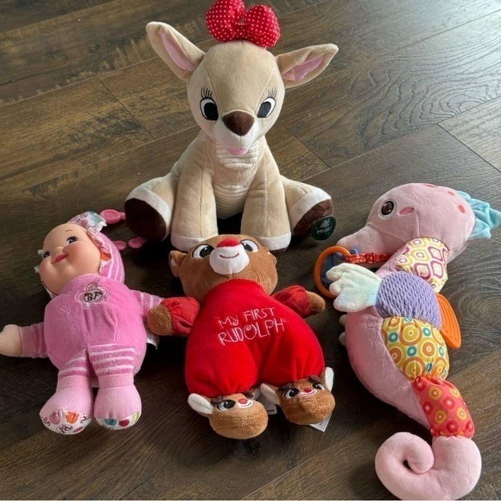Plush Animal Toy Set - Beige, Pink, Red
